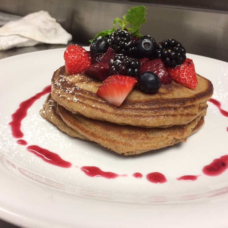 Pancakes with berries